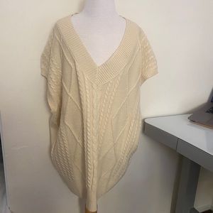 Oversized knitted sweater vest